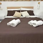 Luxia - Svincolo Centro Apartmán